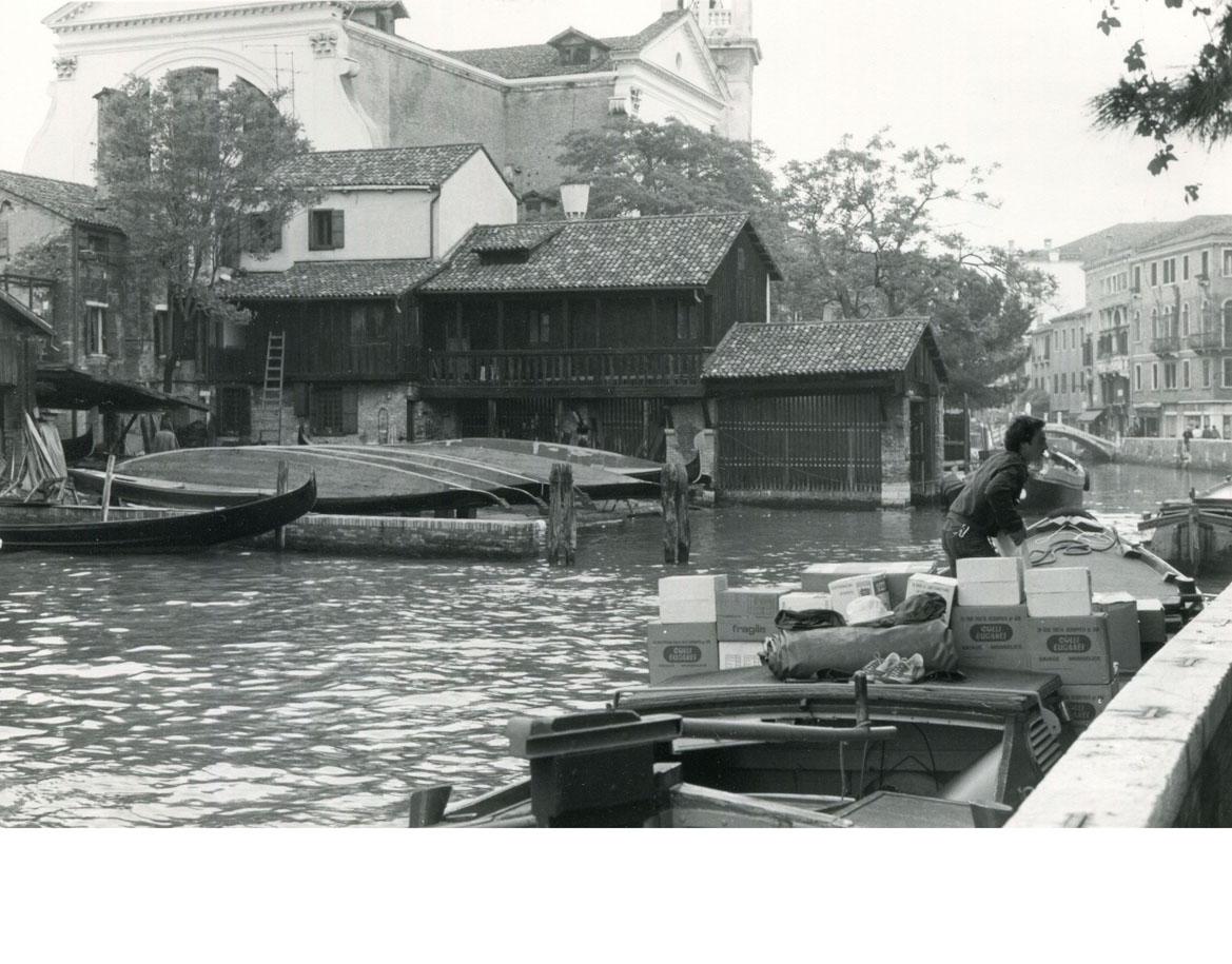 18 Venise - chantier de gondoles San Trovaso - 1984