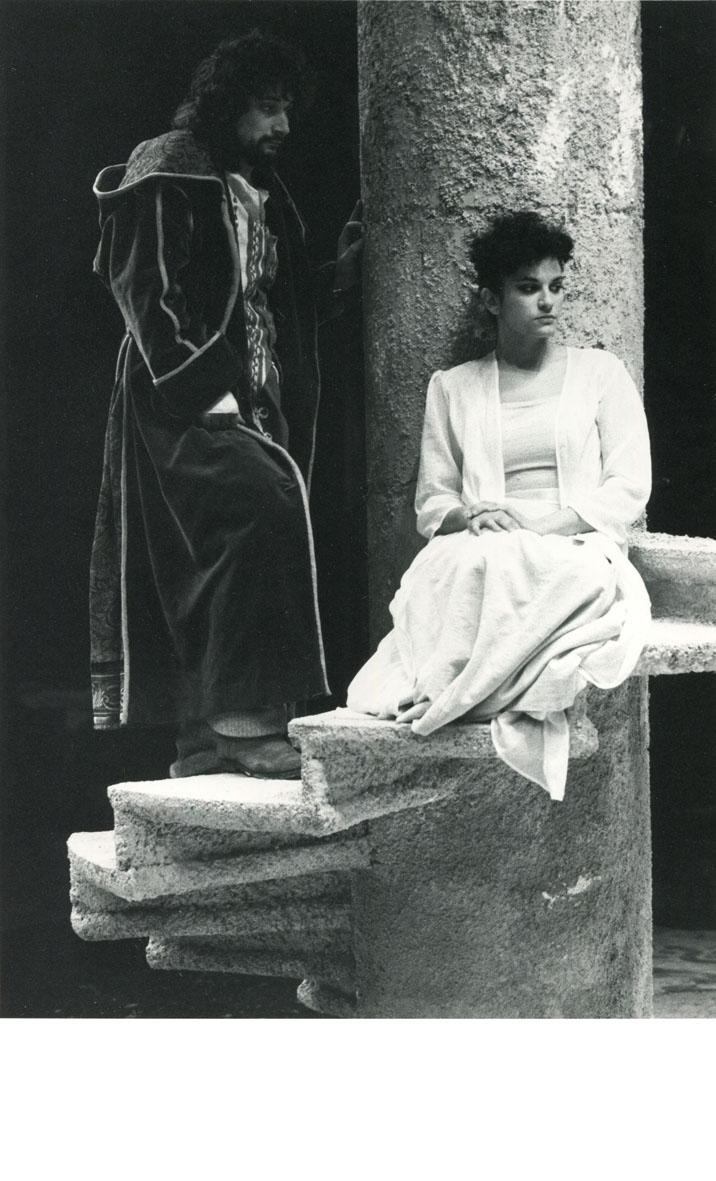 19 Echec à la reine - Jean-Daniel Laval et Souad Amidou - 1984