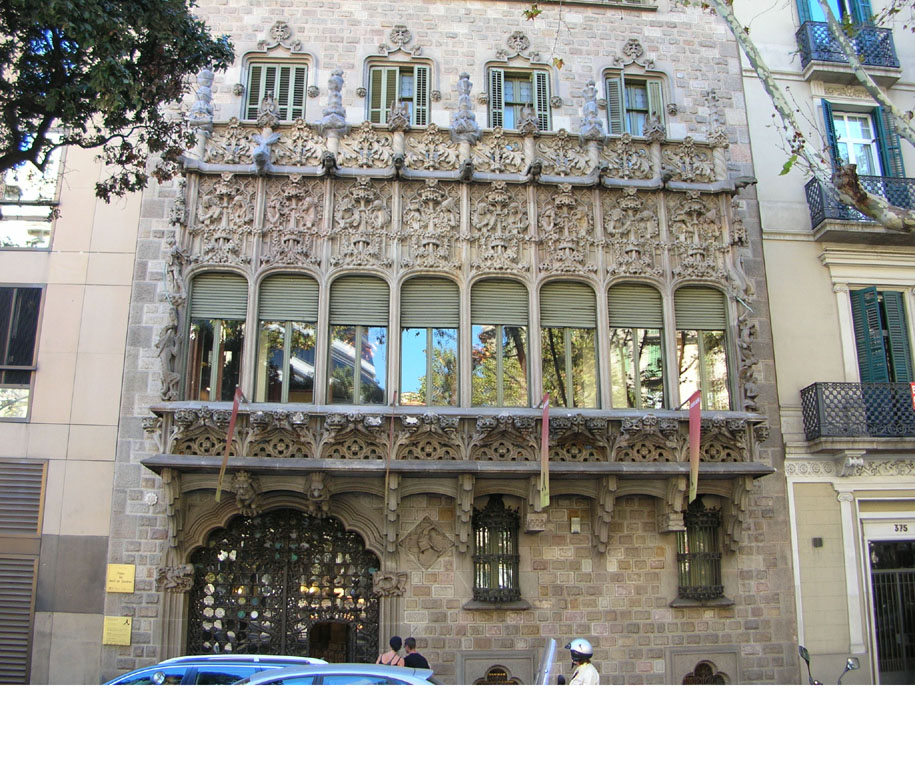 20 Palau Baro de Quadras - avinguda Diagonal, 373 - architecte Josep Puig i Cadafalch - 1904