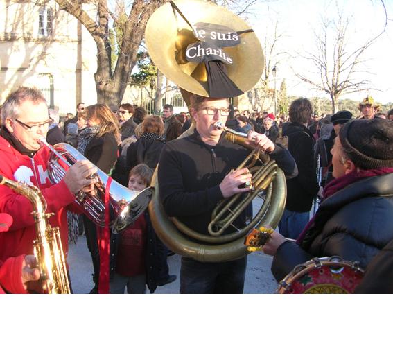 25 Manifestation pour Charlie à Uzès (Gard) 11 janvier 2015