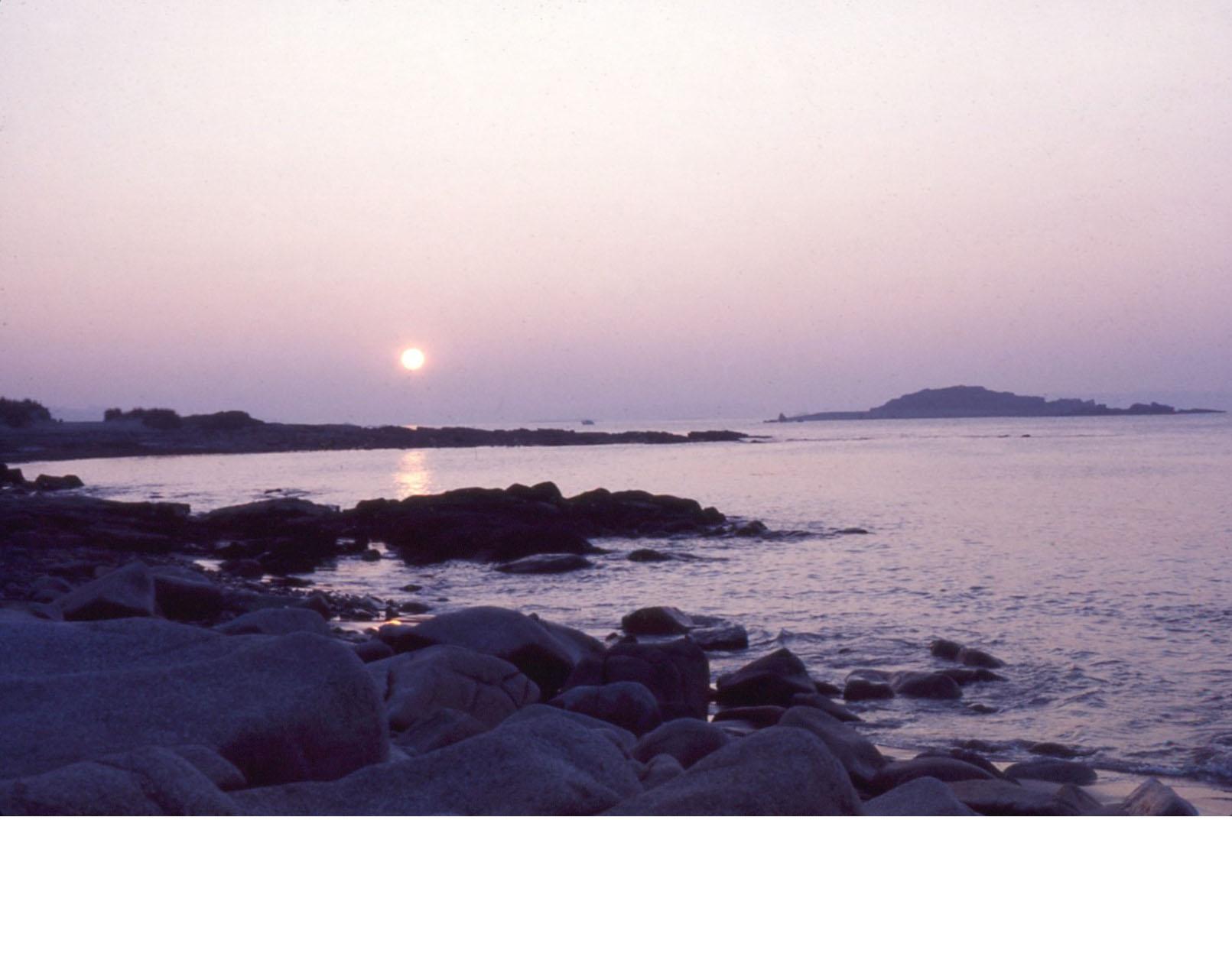 3- Coucher de soleil à Port-Blanc, 1978