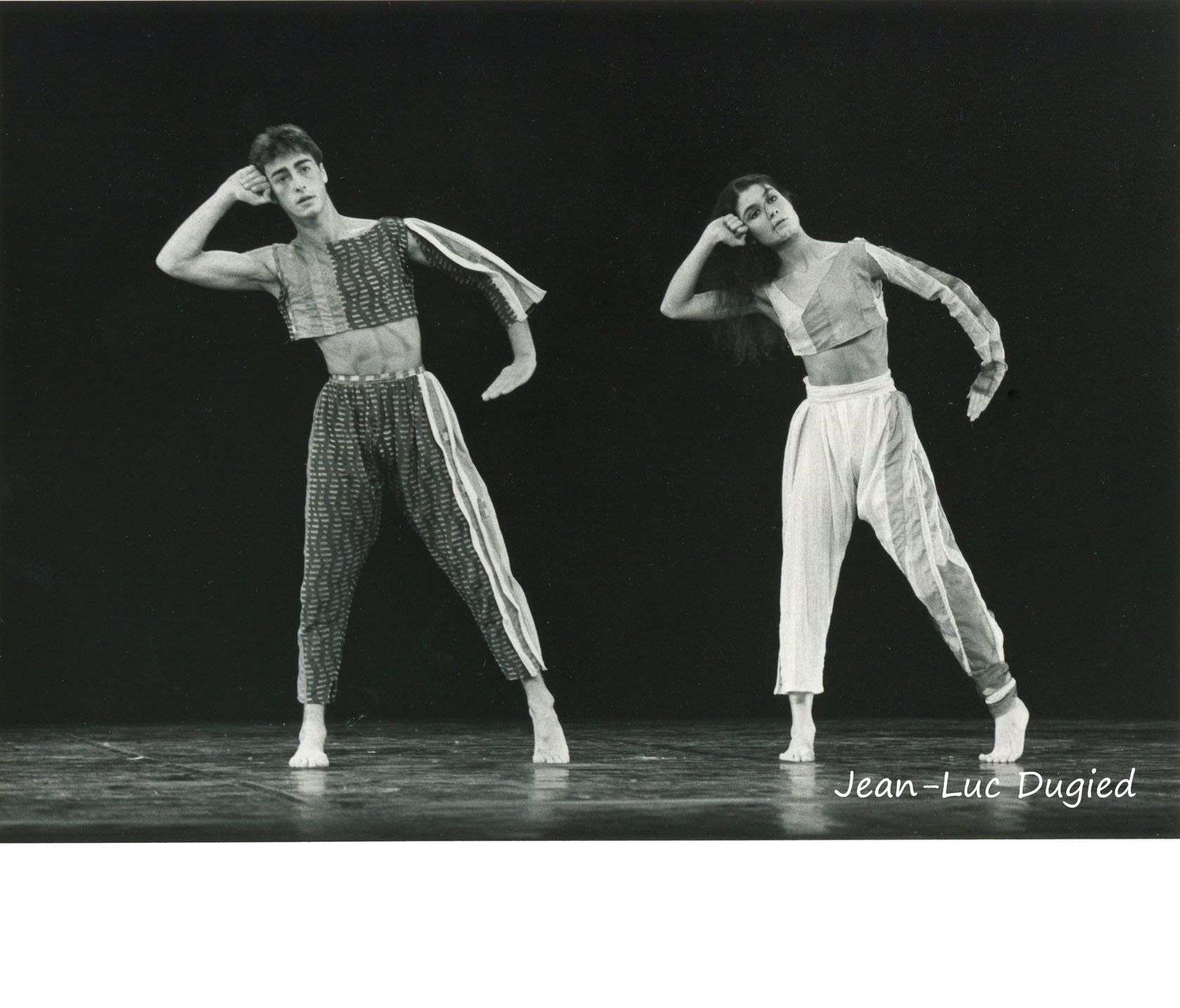 14 Jeune Ballet de France 2 - le sirli de bejaia - chor. Claude Brumachon - Cédric Pannet et Christine Cloux - 1984