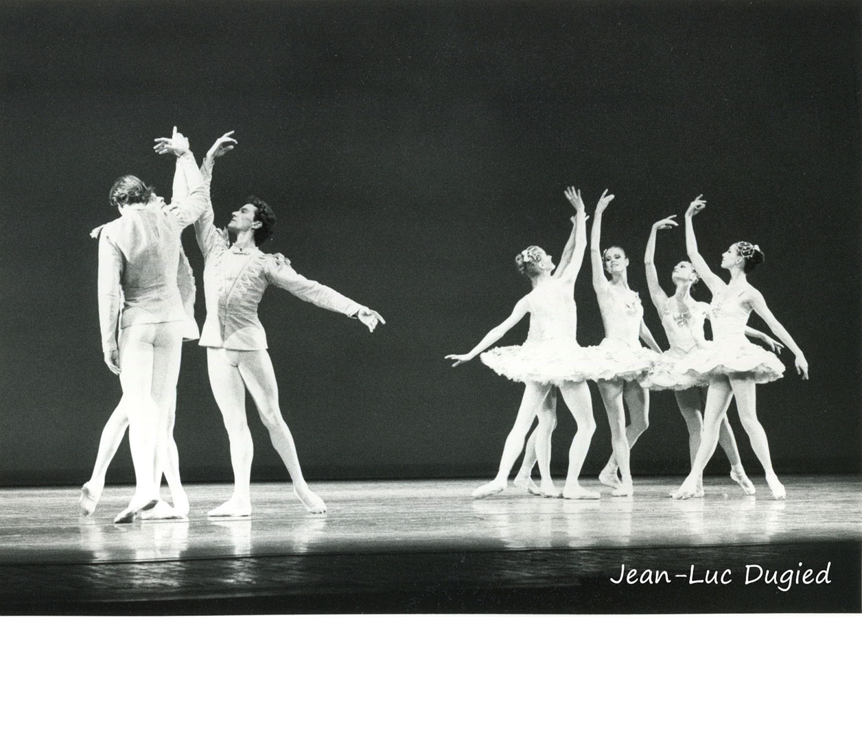 14 New York city ballet - divertissement n°15 - chor. Balanchine - 1983