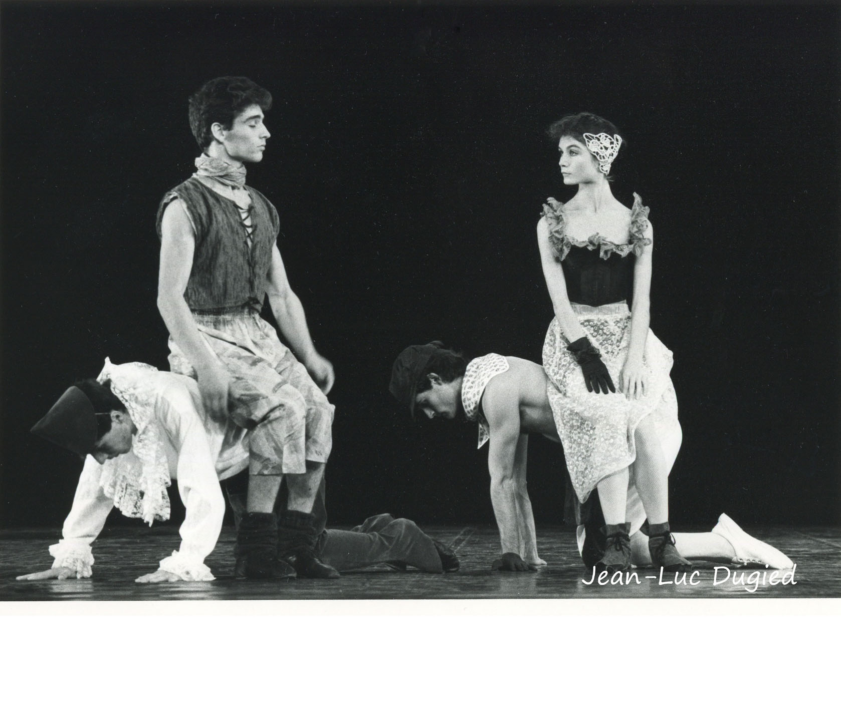18 Jeune Ballet de France 2 - tiré à 4 épingles - chor. Dominique Boivin - 1984