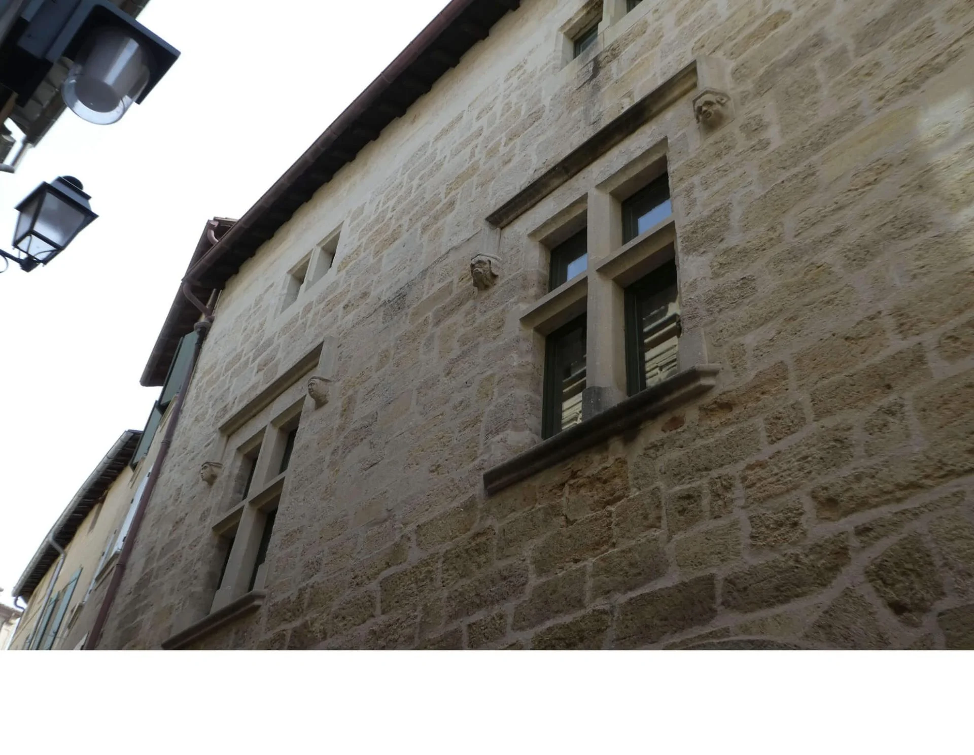 18 Uzès Rue Paul Foussat