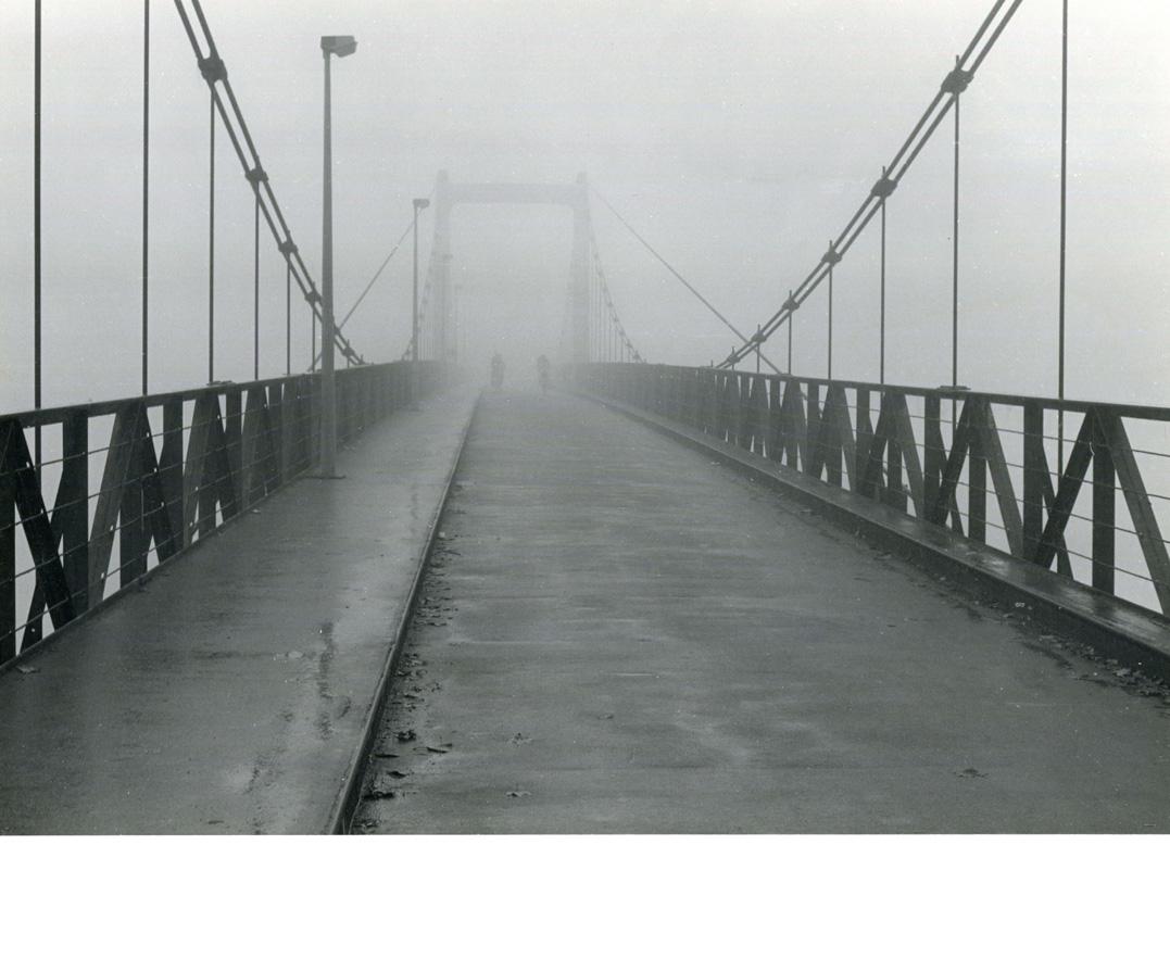 Tours, le pont de fil, 1977