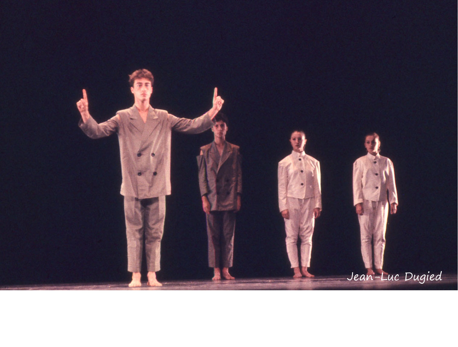 21 Jeune Ballet de France 2 - un sucre ou deux - chor. Daniel Larrieu - 1984