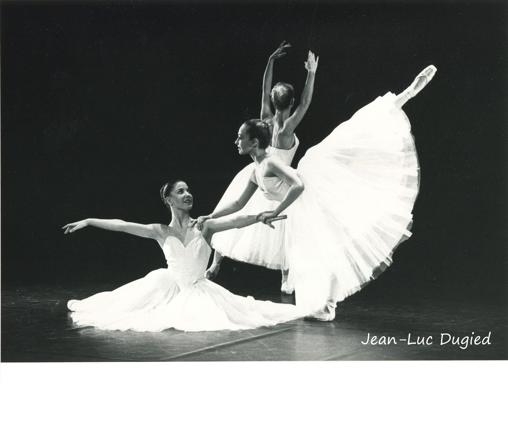 28 Jeune Ballet de France 3 - suite en blanc - chor. Serge Lifar - 1986
