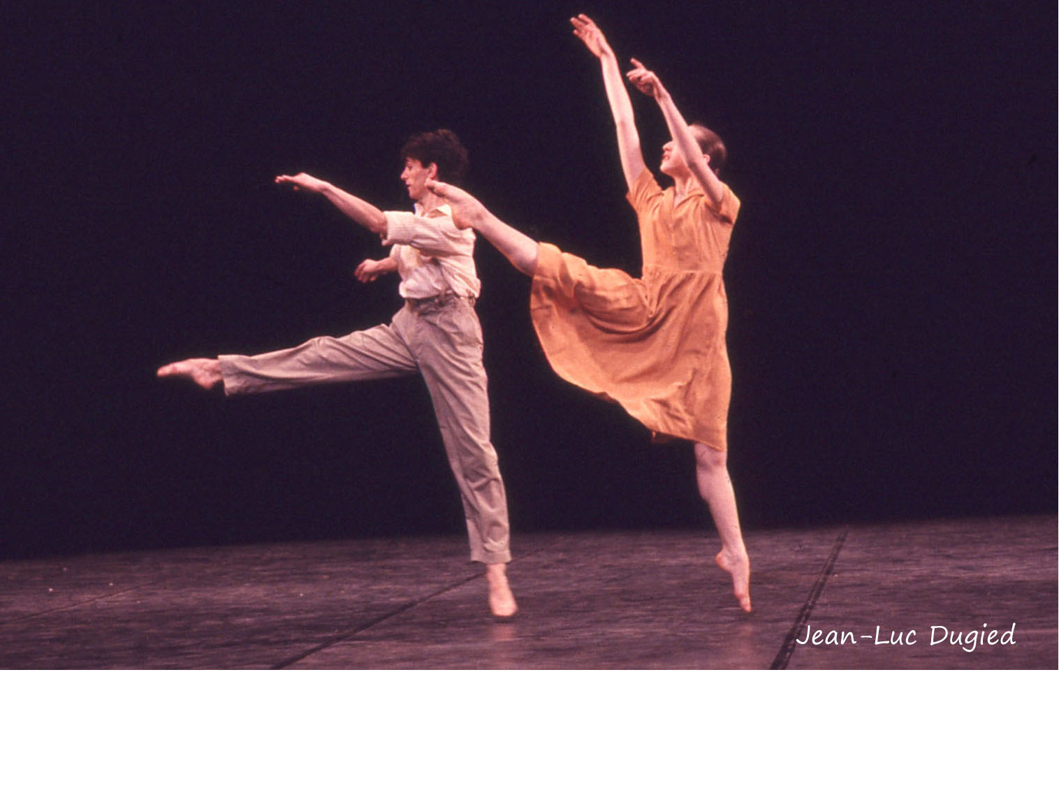 32 Jeune Ballet de France 4 - underwood - chor. Carolyn Carlson - 1987